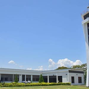 Lee más sobre el artículo El gobierno Es Contigo Cartago, busca dinamizar el Aeropuerto Santa Ana, a través de expresiones