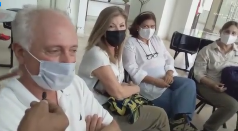 En este momento estás viendo Turistas en el Aeropuerto