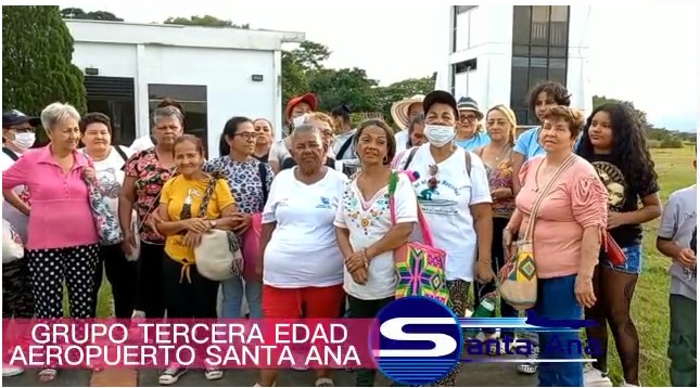 En este momento estás viendo GRUPO DE LA TERCERA EDAD EN EL AEROPUERTO SANTA ANA